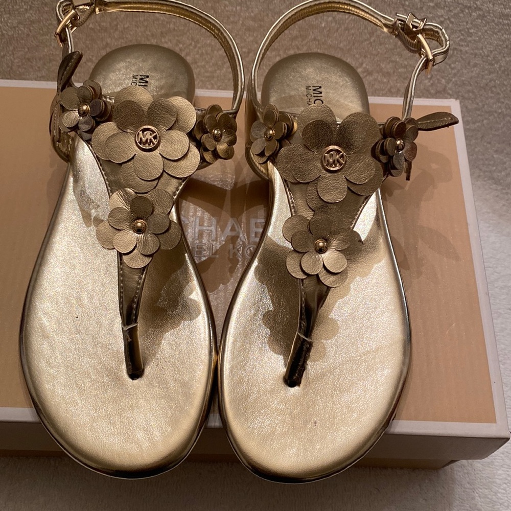 Michael Kors little girl Size 3 sandals.